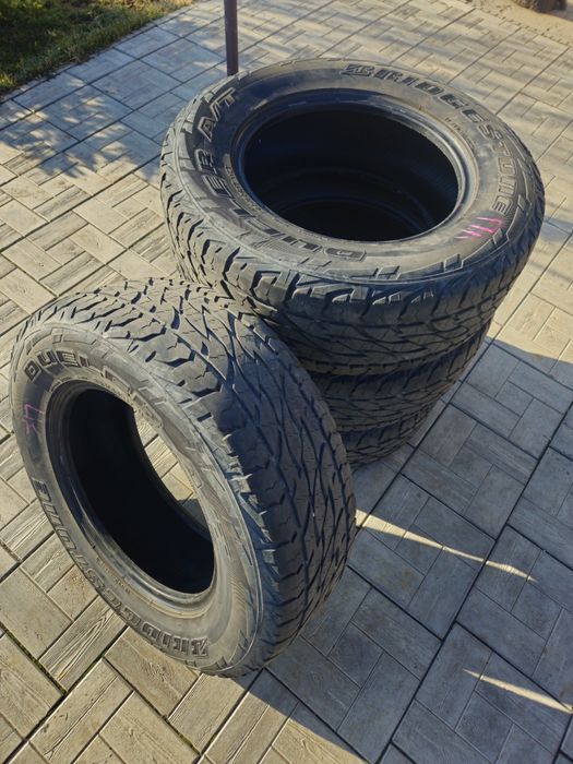 Продам шины  A/T
