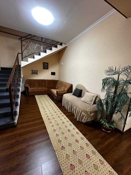 Сдаём евро дачу недалеко от Ташкента ! Чистый воздух и уют  !