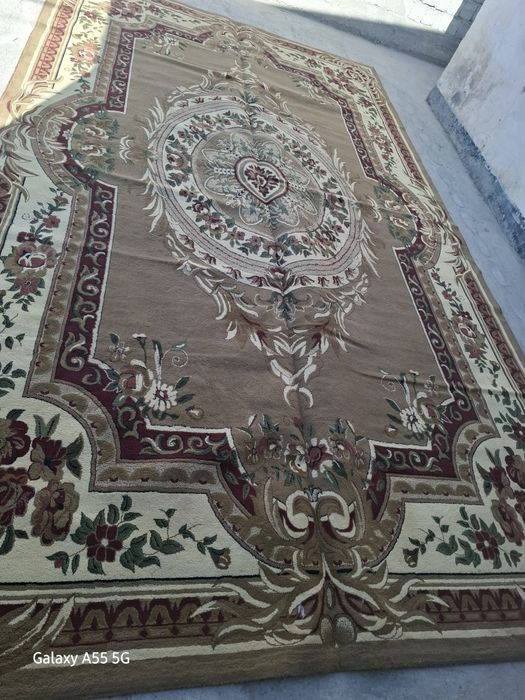 Продаю ковёр б/у