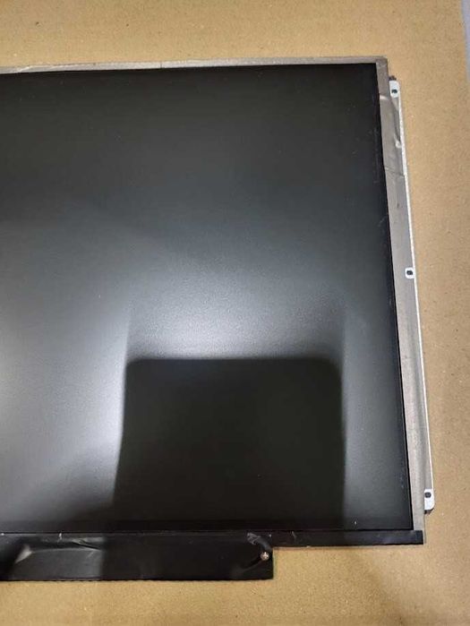 Samsung LTN133AT32-701 13.3" HD лаптоп дисплей употребяван