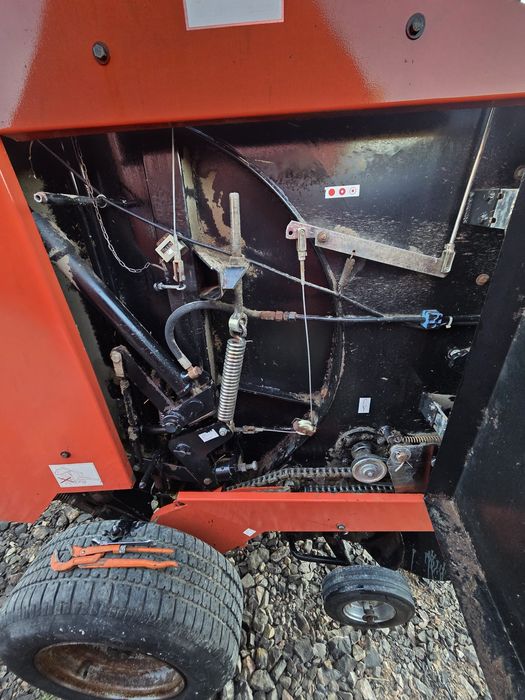 Presa Balotat Carraro Rekord 1200- Krone