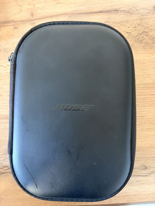 Bose qc 45 original  naushnikalari sotiladi.