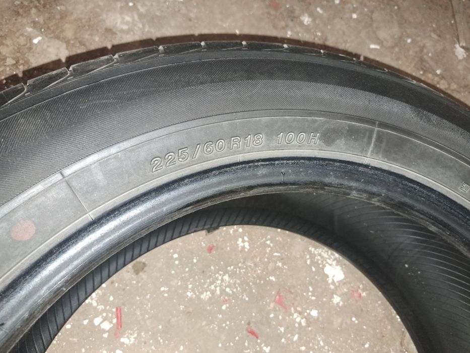 Продаётся резина Бу 2 комплекта