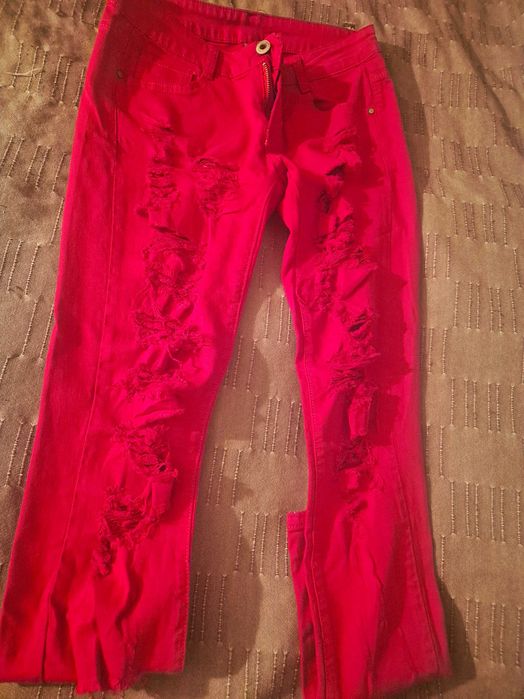 Продавам чанти-маркови