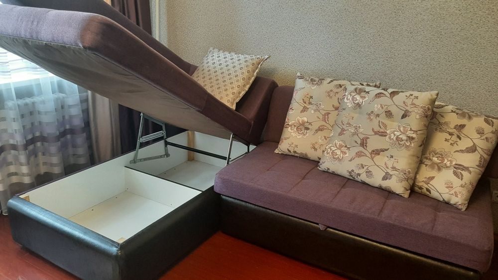 Диван угловой раздвижной