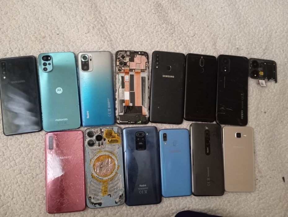 Продам телефоны на востоновление