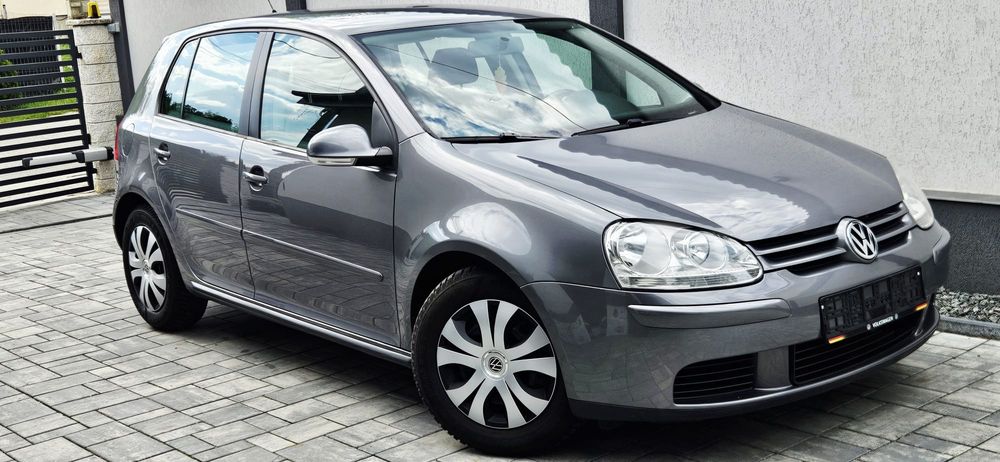 Vw Golf 5   **Benzina**