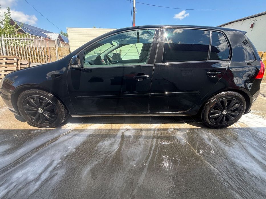 Volkswagen Golf Vând Golf 5 2.0 TDI cu cutie automată 6t