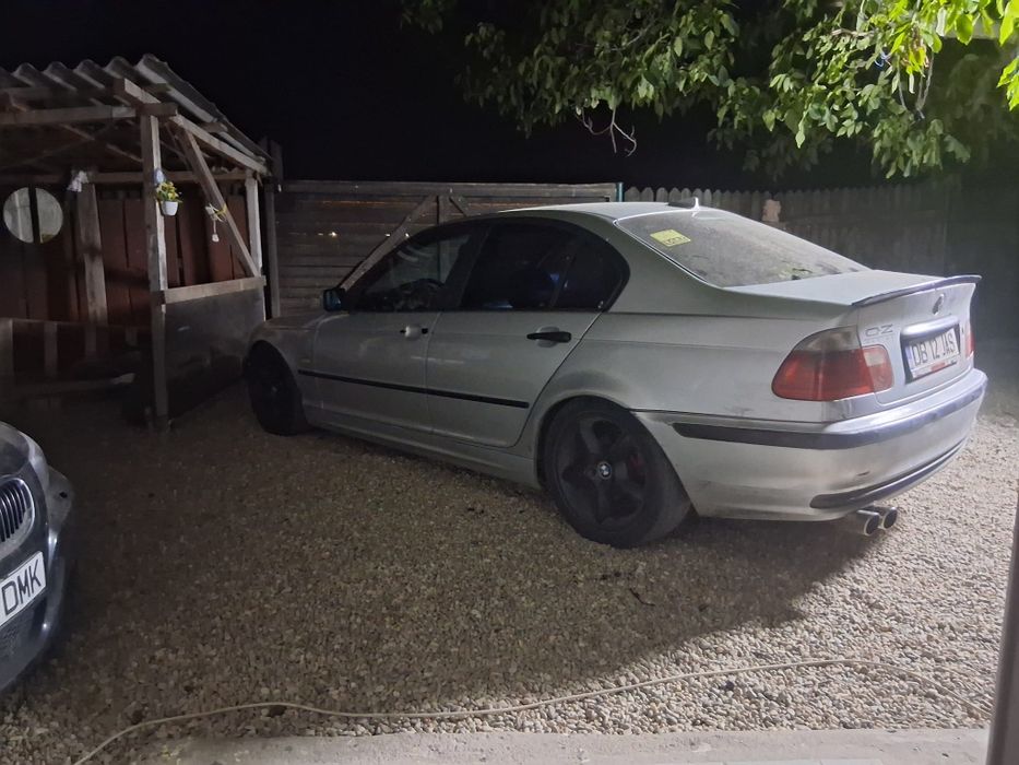 Vând BMW e46 320d