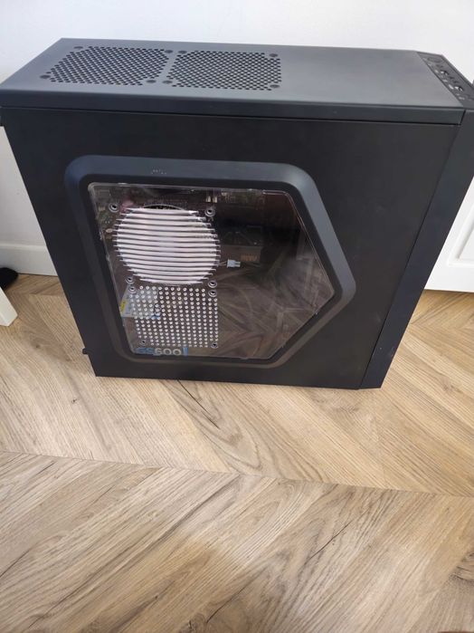 Unitate PC  8GB RAM, placa NVIDIA GEFORCE GTX 970 sursa  Corsair 600w