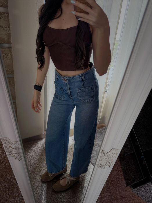 ZARA Cropped Wide Leg Front Pockets Jeans