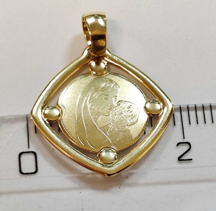 (AG 35) Pandantiv aur 9K 0.89gr b.33874.5 - 276 Lei Garantie 2ani!