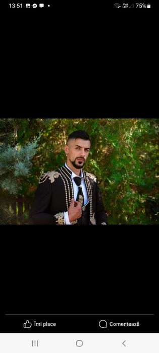 Vând costum de ginere