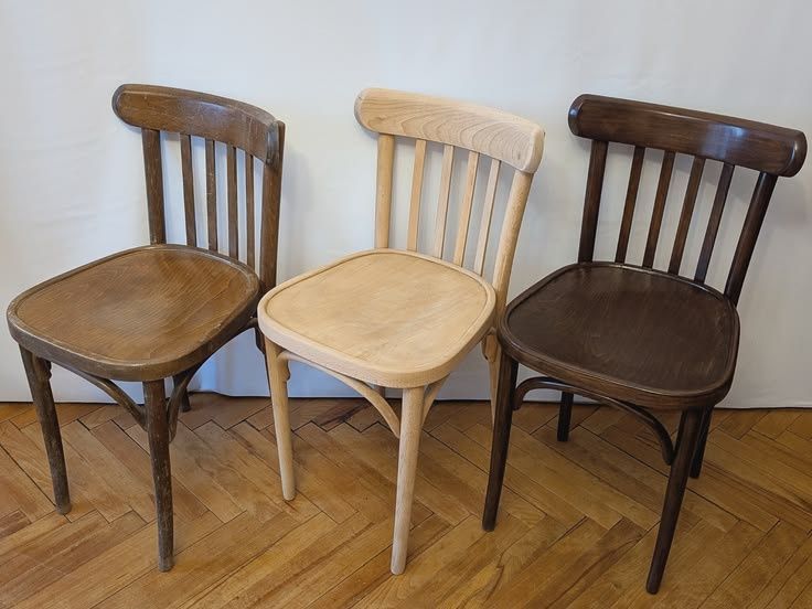 Mebel restavratsiyasi (stol va stullar)