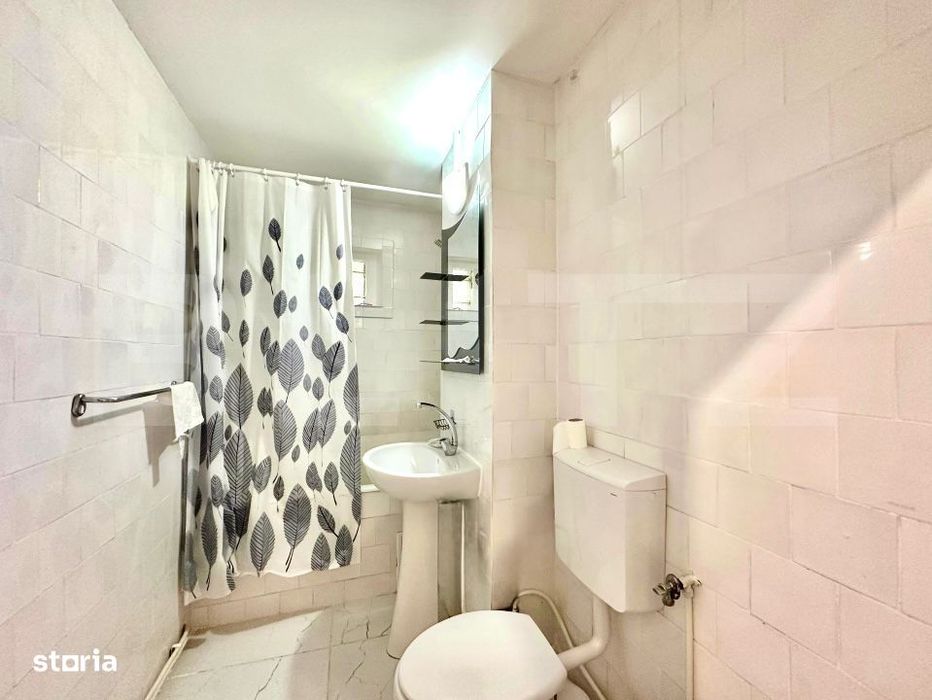 Apartament de vanzare 3 camere, 65 mp,etaj 1,Cetate