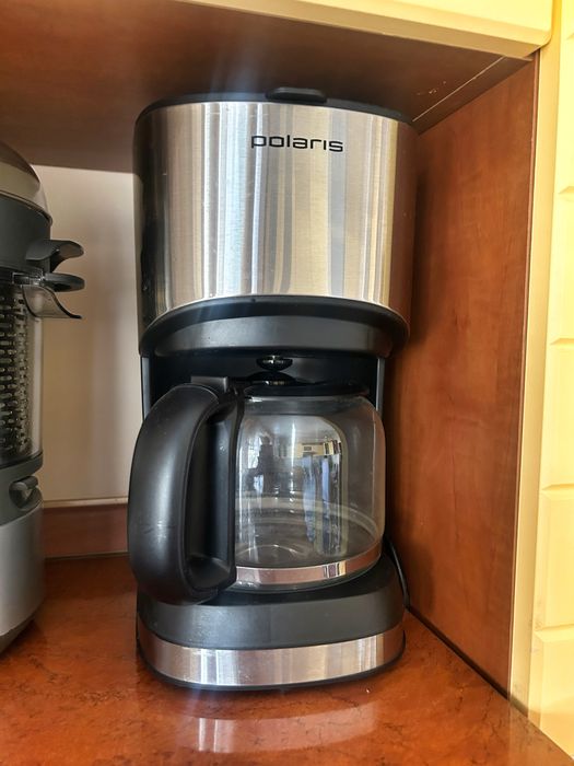 Кофеварка Polaris