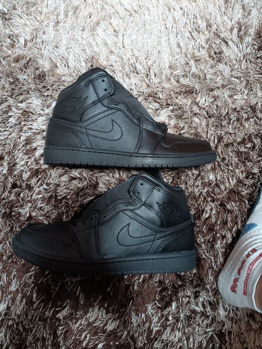 Air Jordan 1 Mid нови