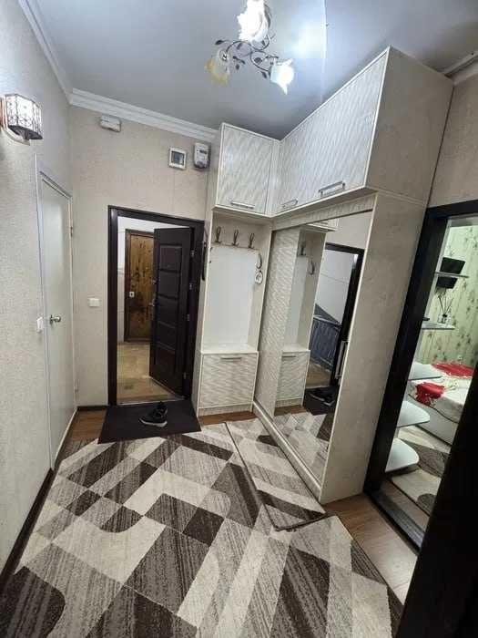 3-х комнатная ,на Чиланзаре 7, чистая квартира