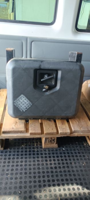 Lada scule camionetă/carosată