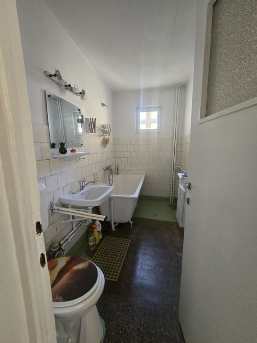 Direct Proprietar | Apartament 2 Camere - Bulevardul Revoluției | Etaj 2 | Negociabil