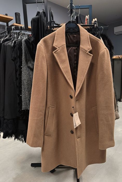 MANGO уникално мъжко палто в кафяво