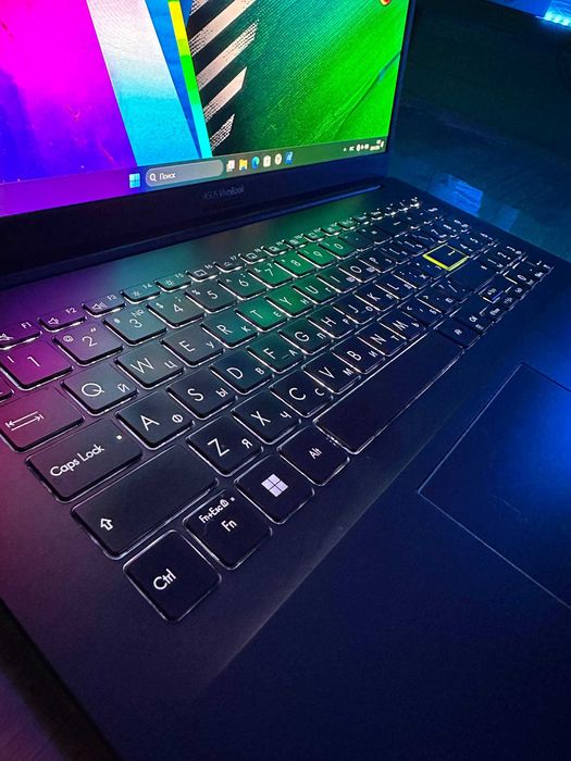 OLED ноутбук ASUS с отличной скидкой