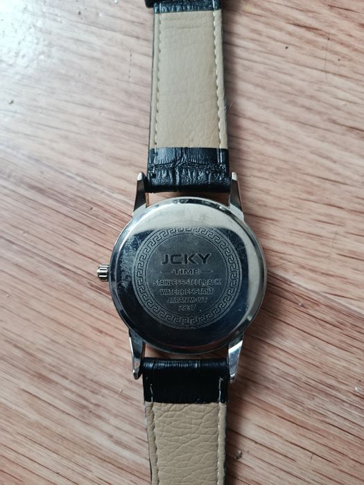 Продам часы мужские