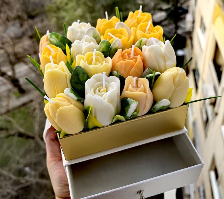 Букети от соеви свещи