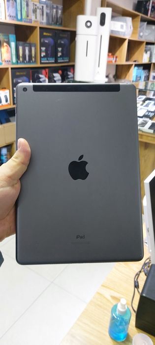 IPad 7 32 gb wfi