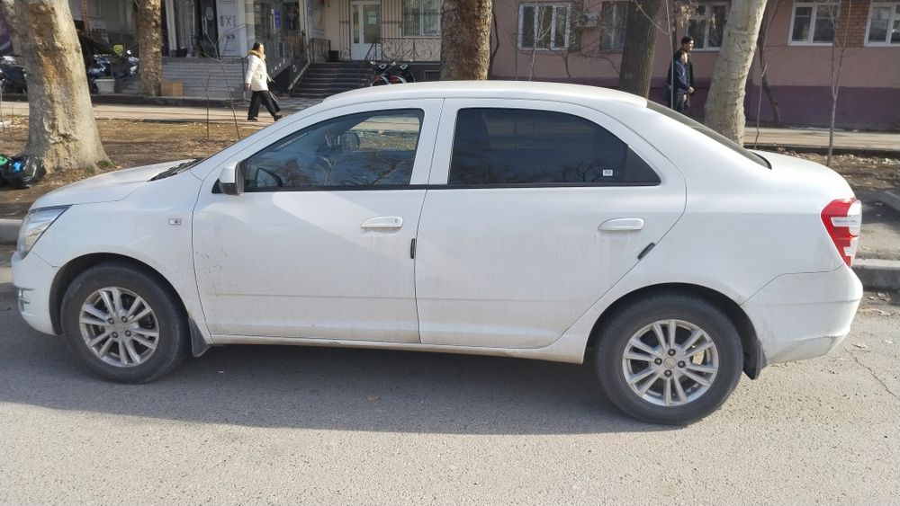 2025 Kobalt avtomat sotiladi