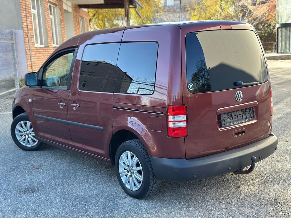 ## Vw Caddy 7 Locuri ##