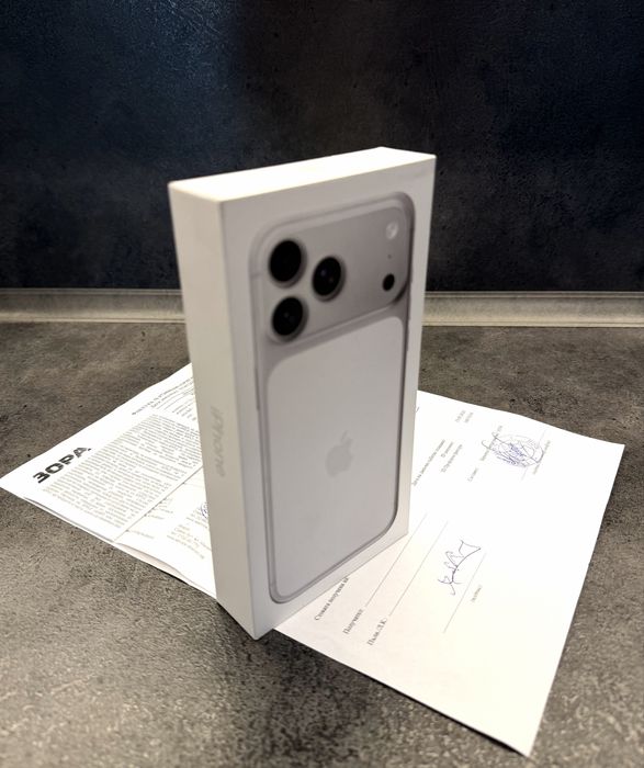 НОВ! iPhone 17 Pro Max 256GB Silver ГАРАНЦИЯ 24 Месеца!