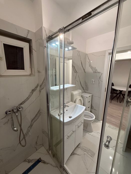 Garsonieră renovată recent, complet mobilată și utilată – Alba Iulia