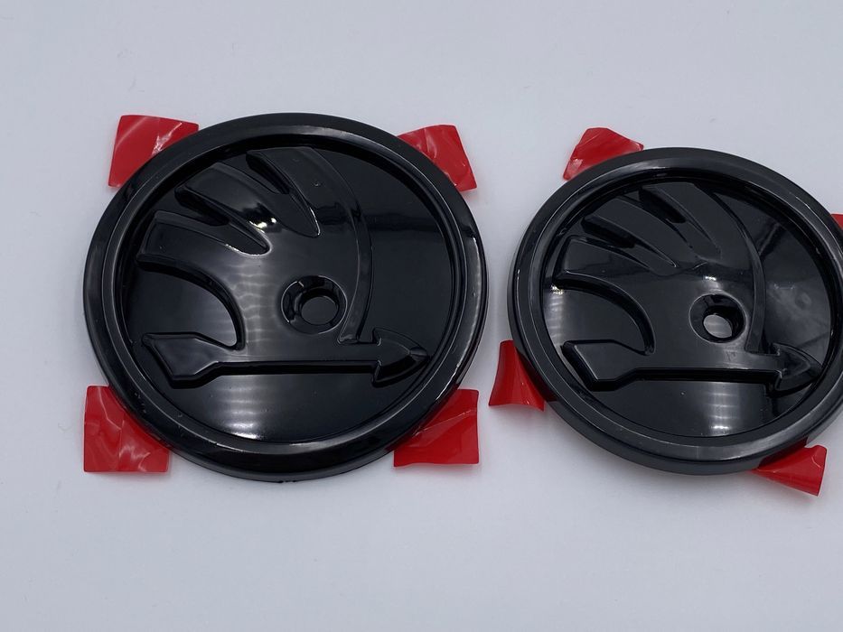 Embleme Skoda fata/spate nou negru