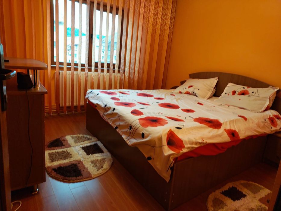 Vand urgent  apartament 2 camere