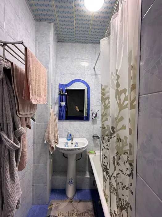 4 хонали кенг ва қулай квартира сотилади Шайхантахур  1-этаж 113.5 м²