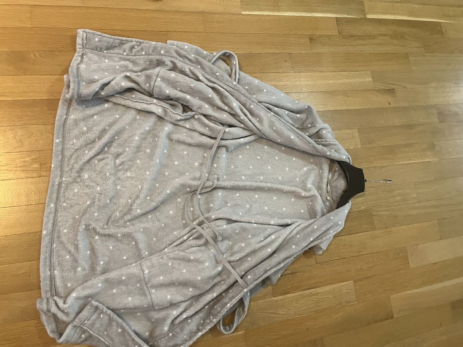 Halat baie/casa, C&A, moale, pufos, scurt