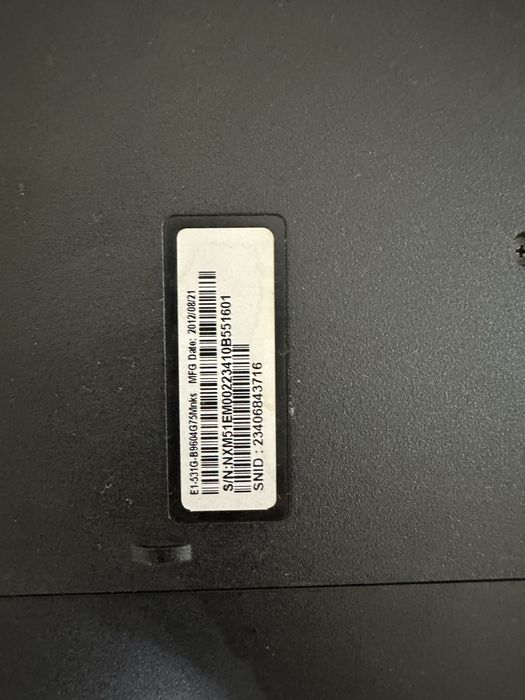 ACER noutbuk sotiladi