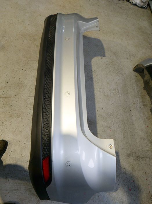 Bara spate Ford Focus 3 hatchback model cu senzori parcare