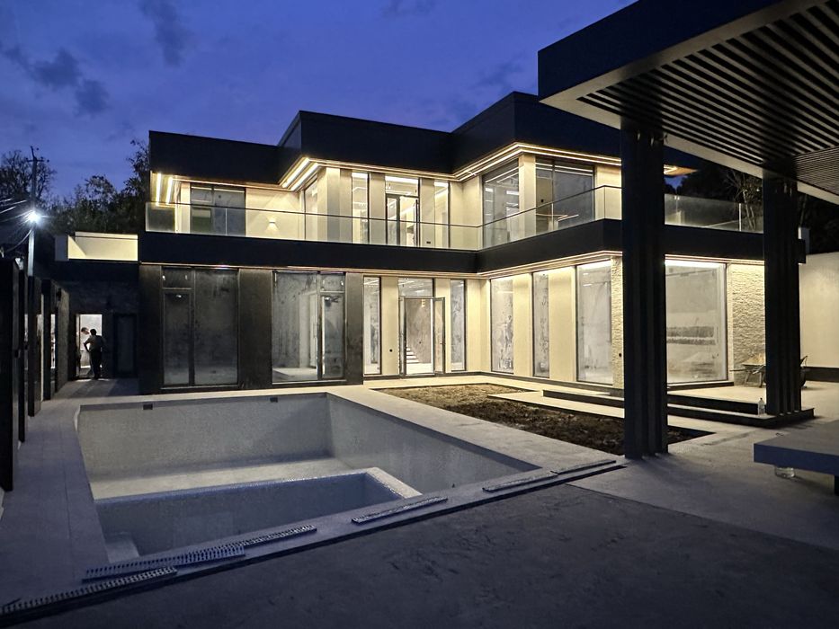 Вилла-дача в чарваке