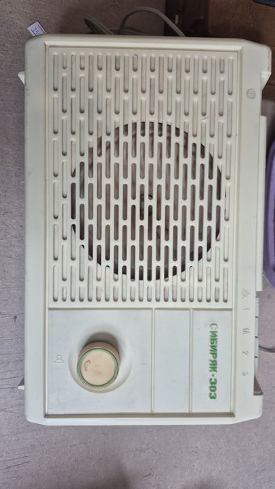 Приёмники или Радиоточка СССР.