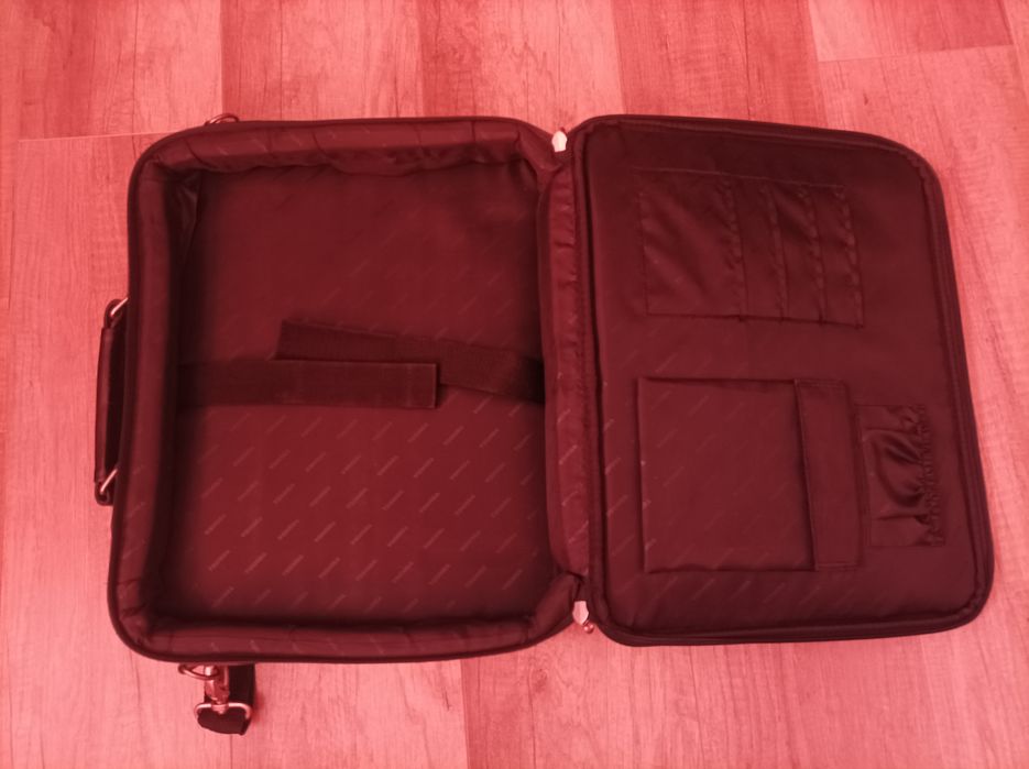 Оригинална чанта за Лаптоп Toshiba