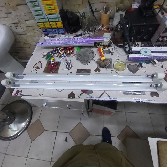 Бактерицидная ультрафиолетовая кварц лампа!