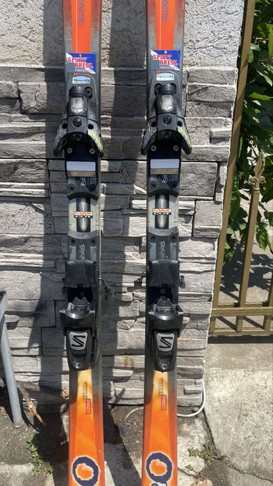 Ски 2 броя добро състояние