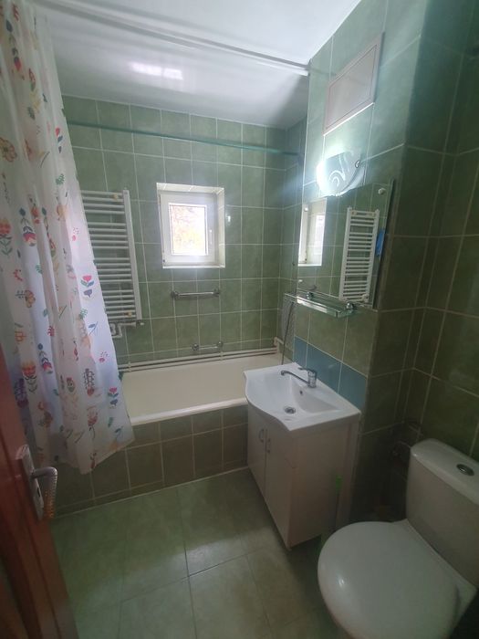 Apartament 3 camere.