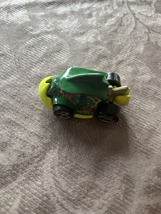 Машинки Hot Wheels