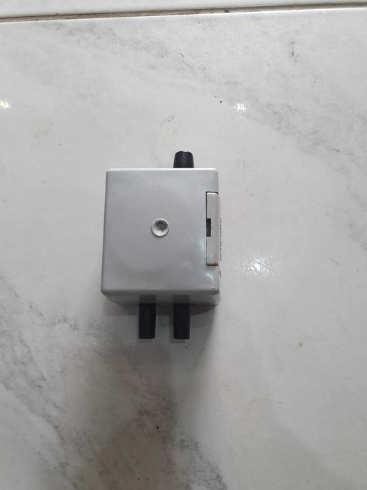 Пулсатор за Доилен Агрегат