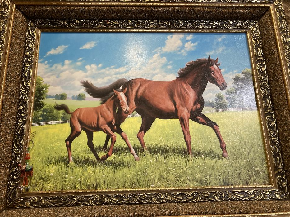 Картины продам новые