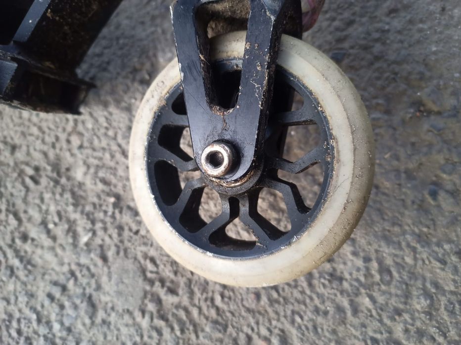 Самокат трюковой