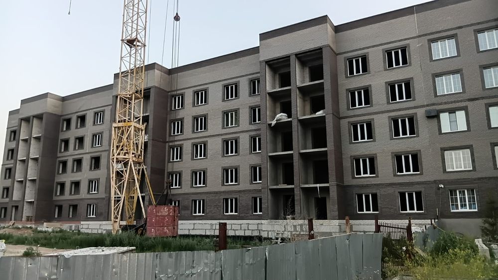 Продам 1  ком квартиру Батыс 2